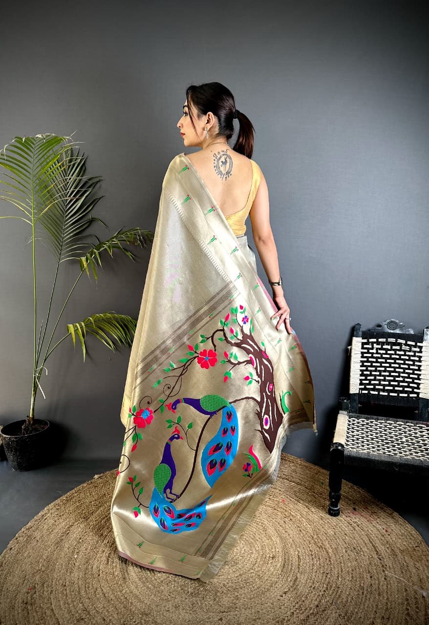 Pure Soft Zari Kanchivaram Tissue Paithani - Image 6