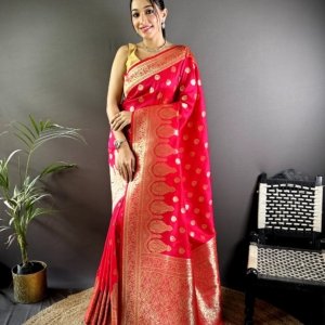 Royal Gold Zari Banarasi Lichi Silk Saree