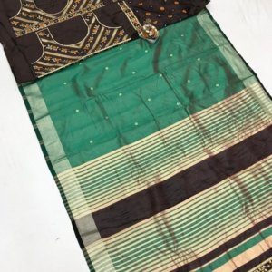 Dual Blouse Banarasi Cotton Silk Saree - Image 3