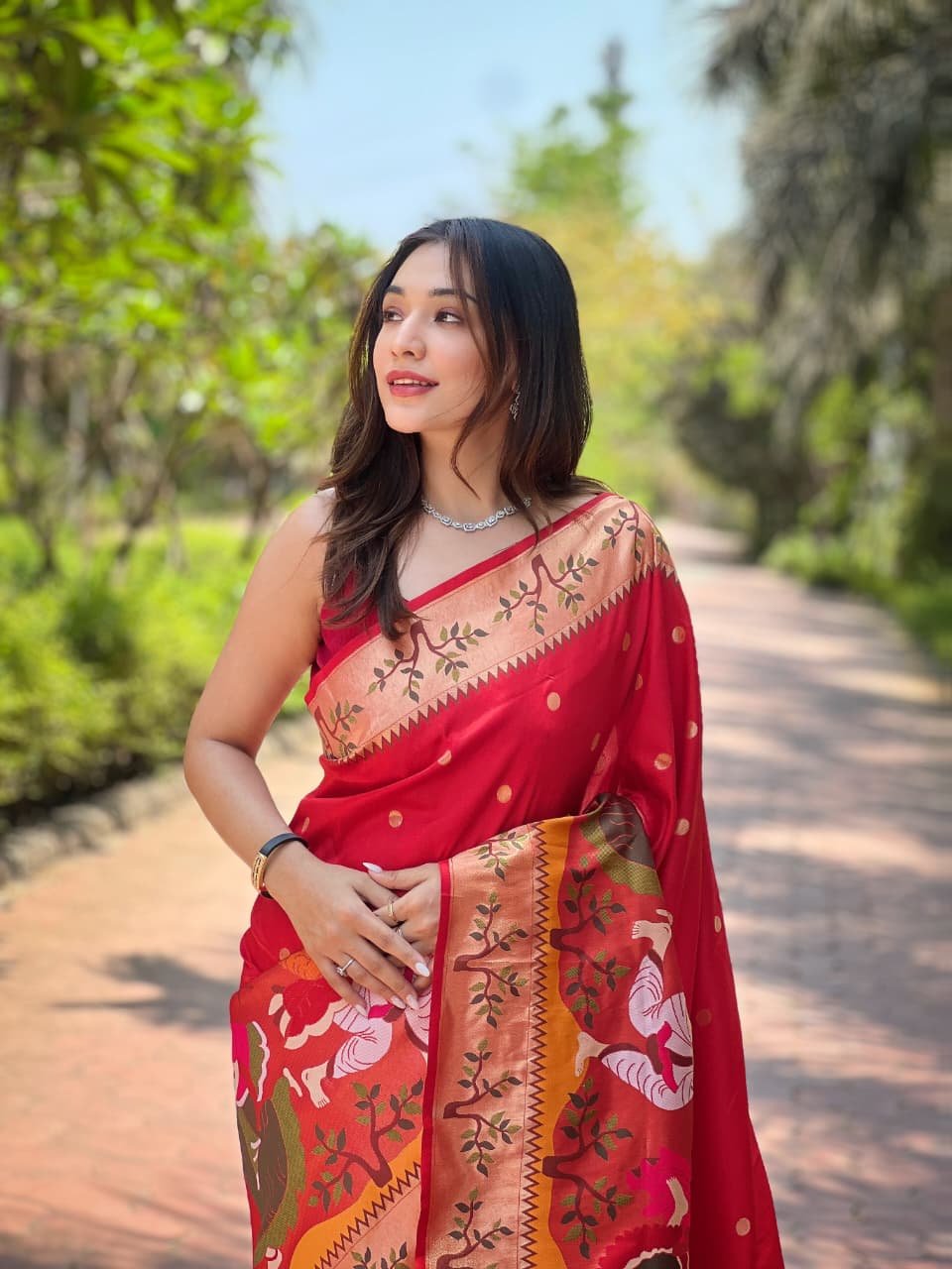 Dancer Meenakari Kanchivaram Paithani Silk Saree - Image 6