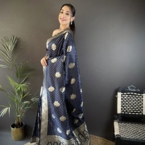 Festive Zari Banarasi Silk Saree - Image 2