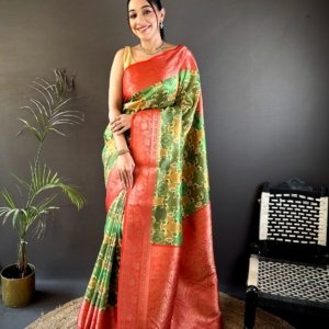 Digital Grace Lichi Silk Saree - Image 2