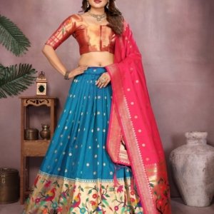 Premium Ganesh Utsav Paithani Lehenga Set - Image 5