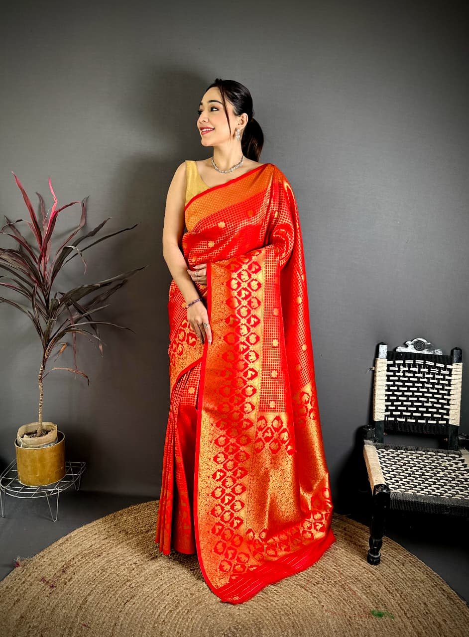 Ioniq South Pattu Banarasi Silk Saree - Image 9