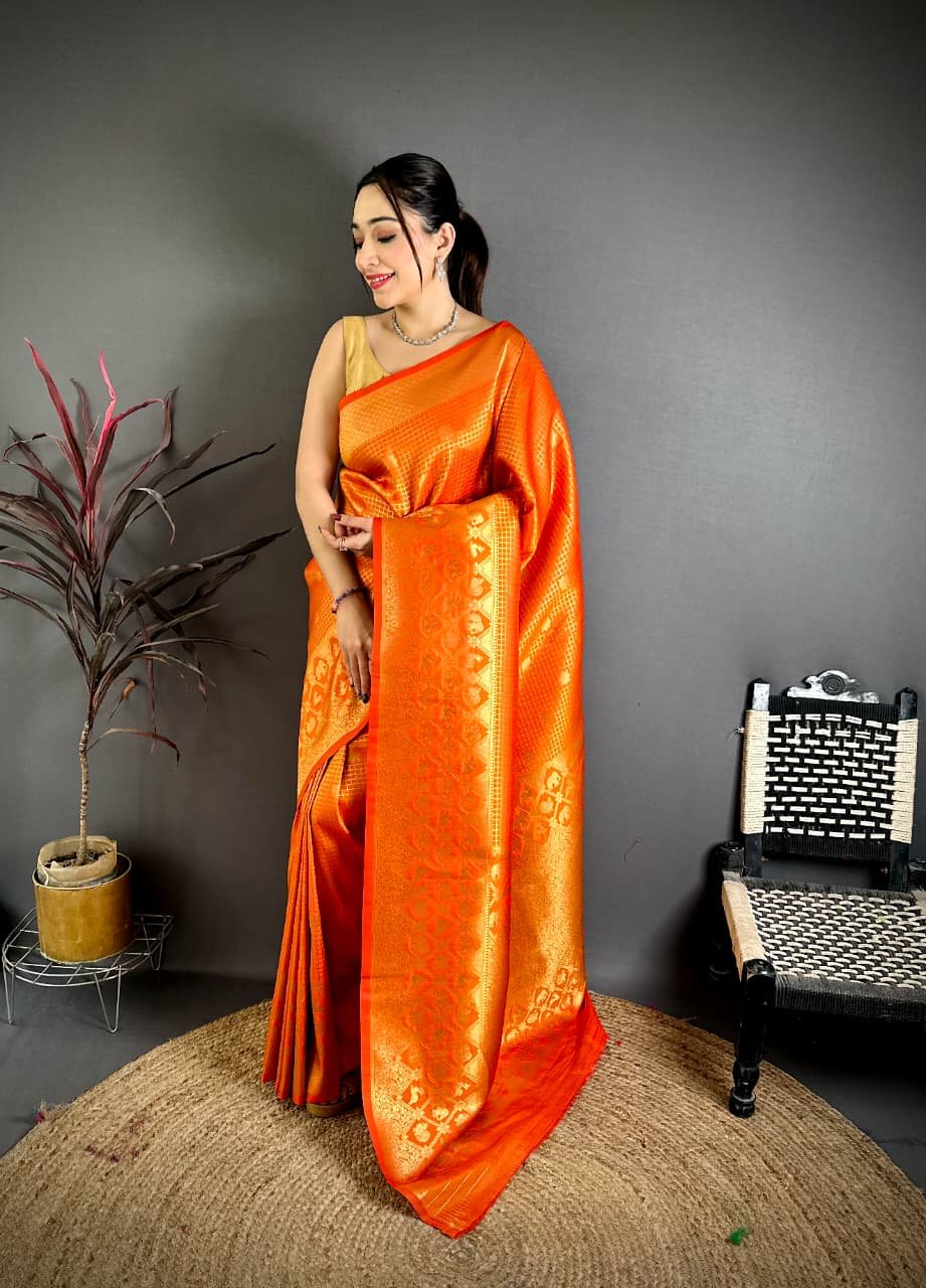 Ioniq South Pattu Banarasi Silk Saree - Image 4