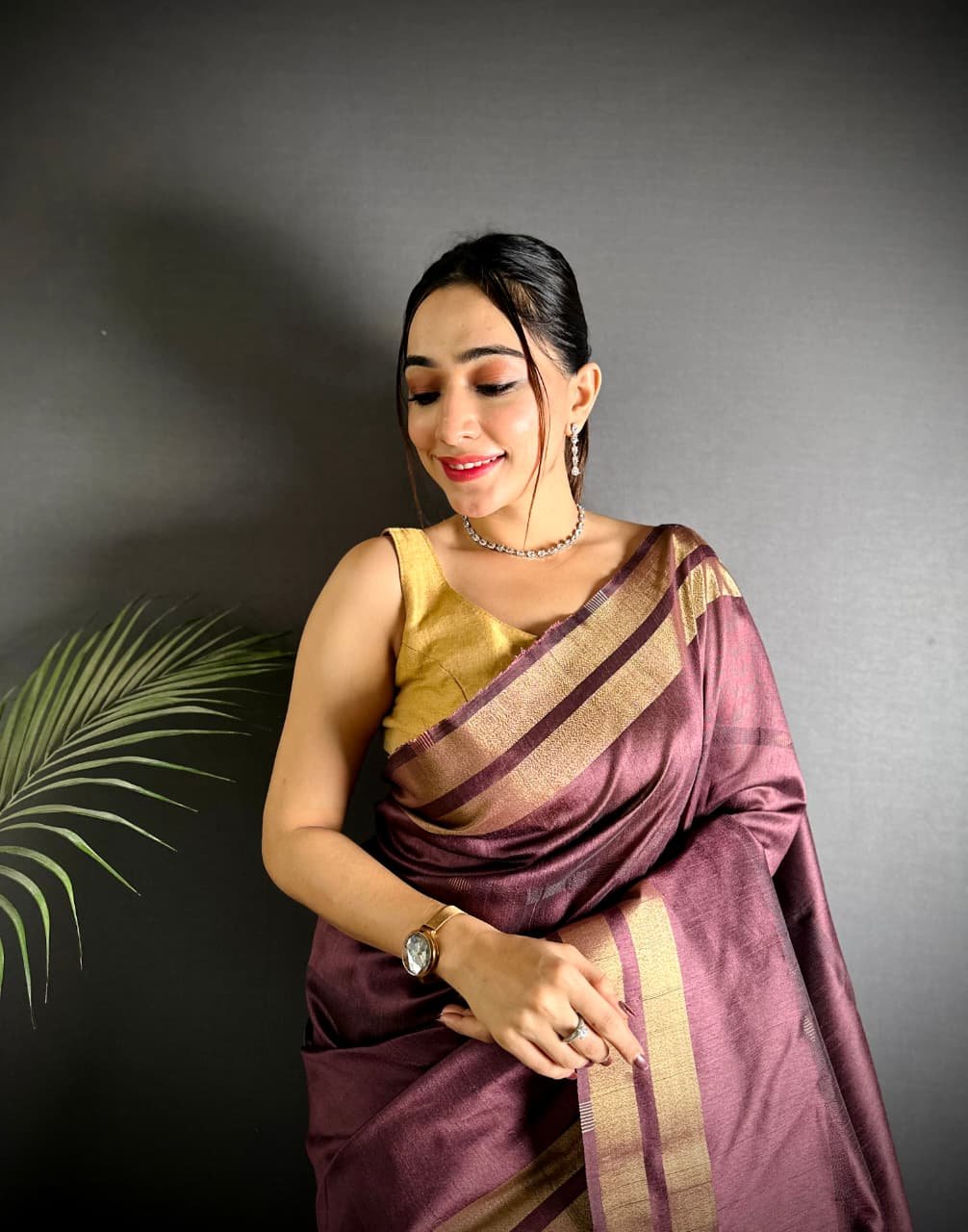 Royal Raw Silk Weaving Saree - Image 6