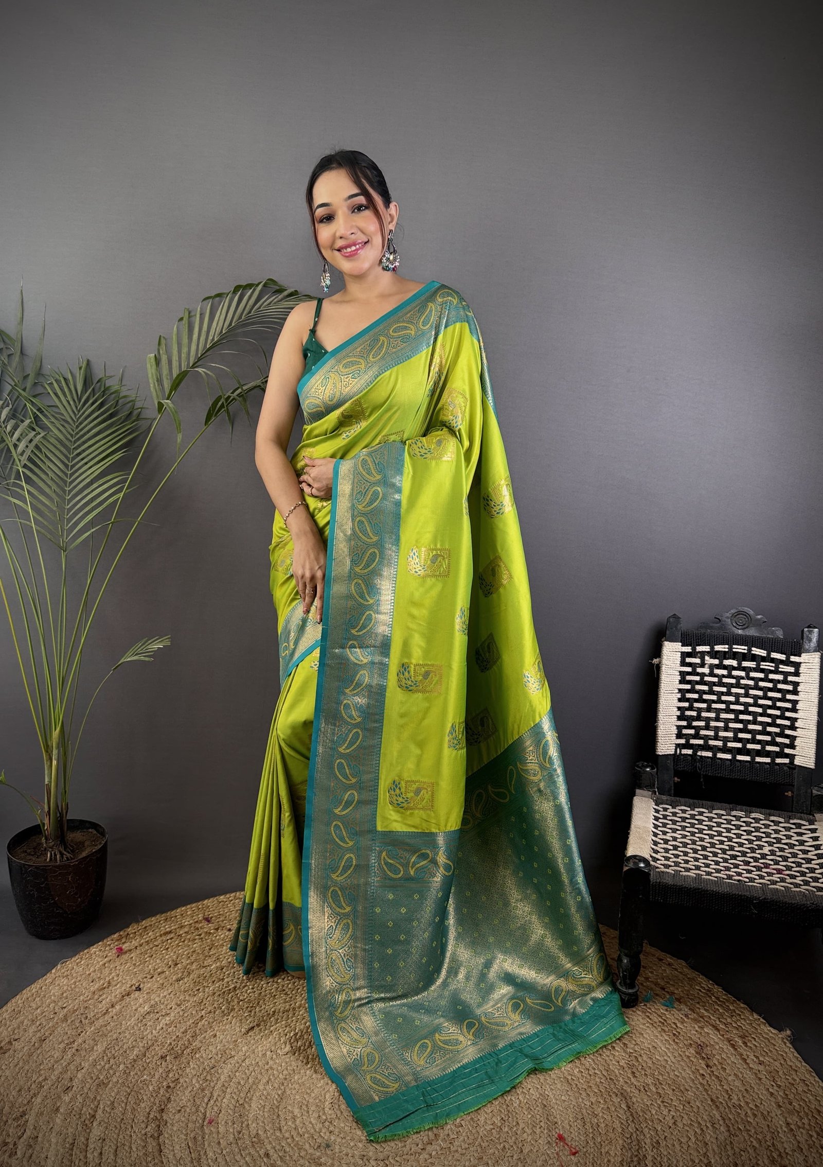 Ferrari Peacock Banarasi Silk Saree - Image 4