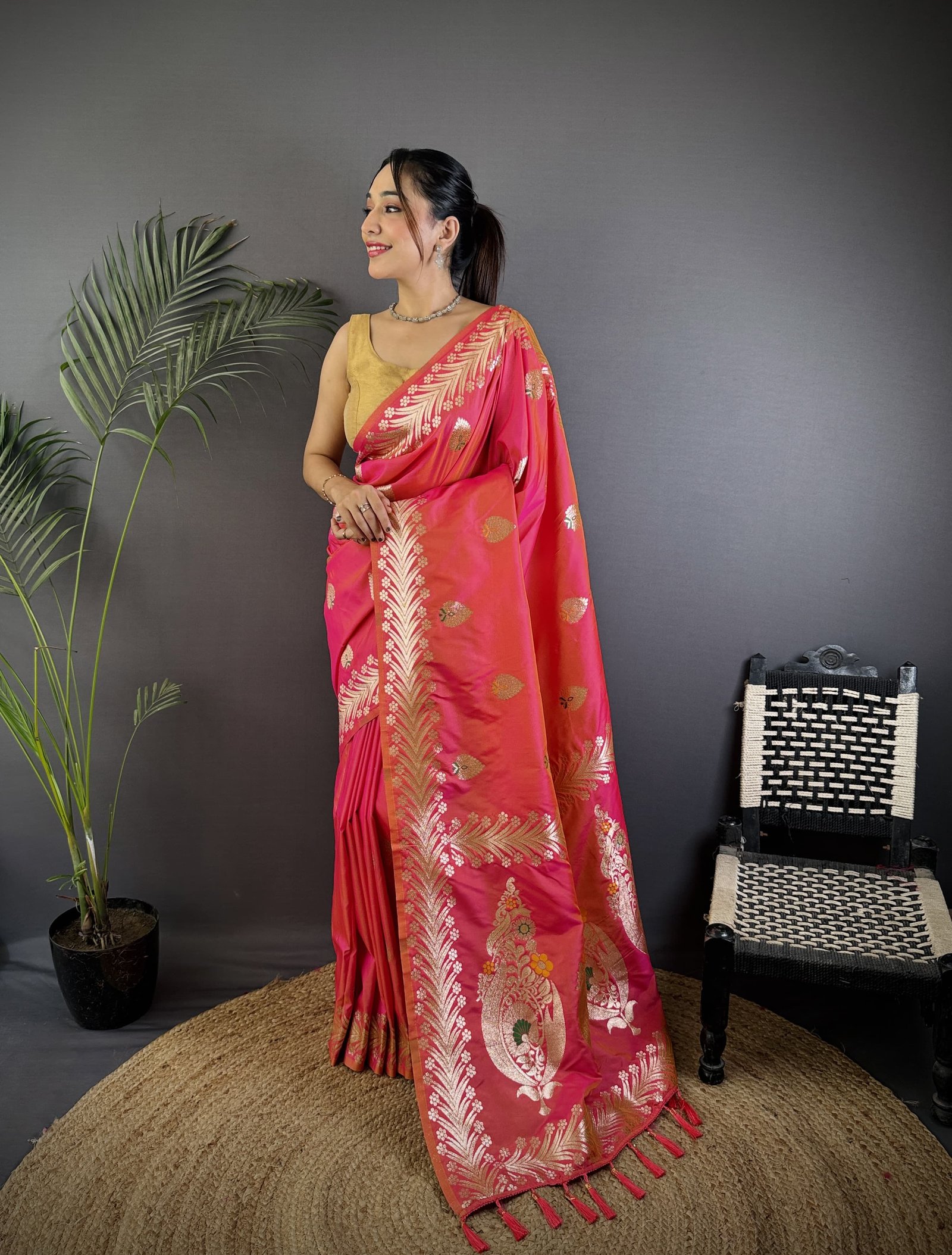 Triber Meenakari Banarasi Silk Saree - Image 6