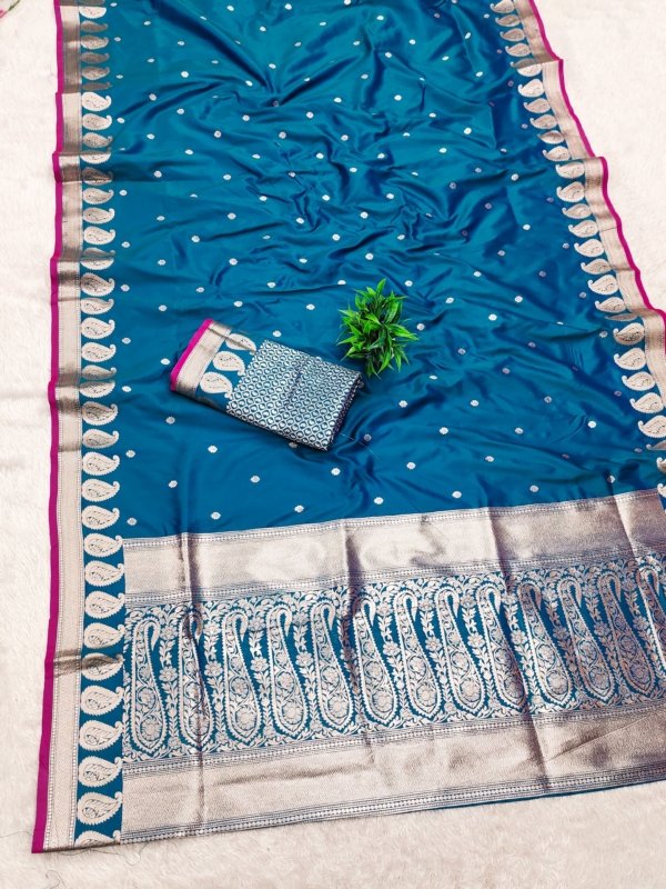 Avinya Gold Zari Banarasi Silk Saree