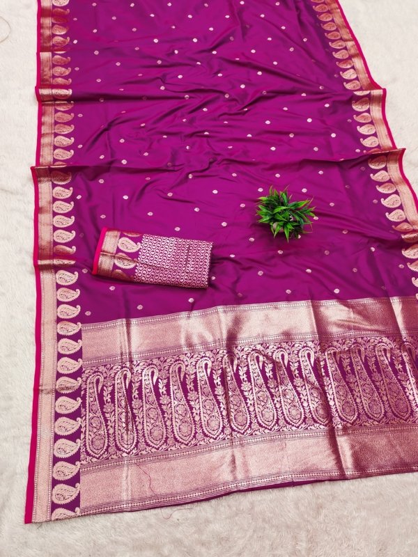 Avinya Gold Zari Banarasi Silk Saree