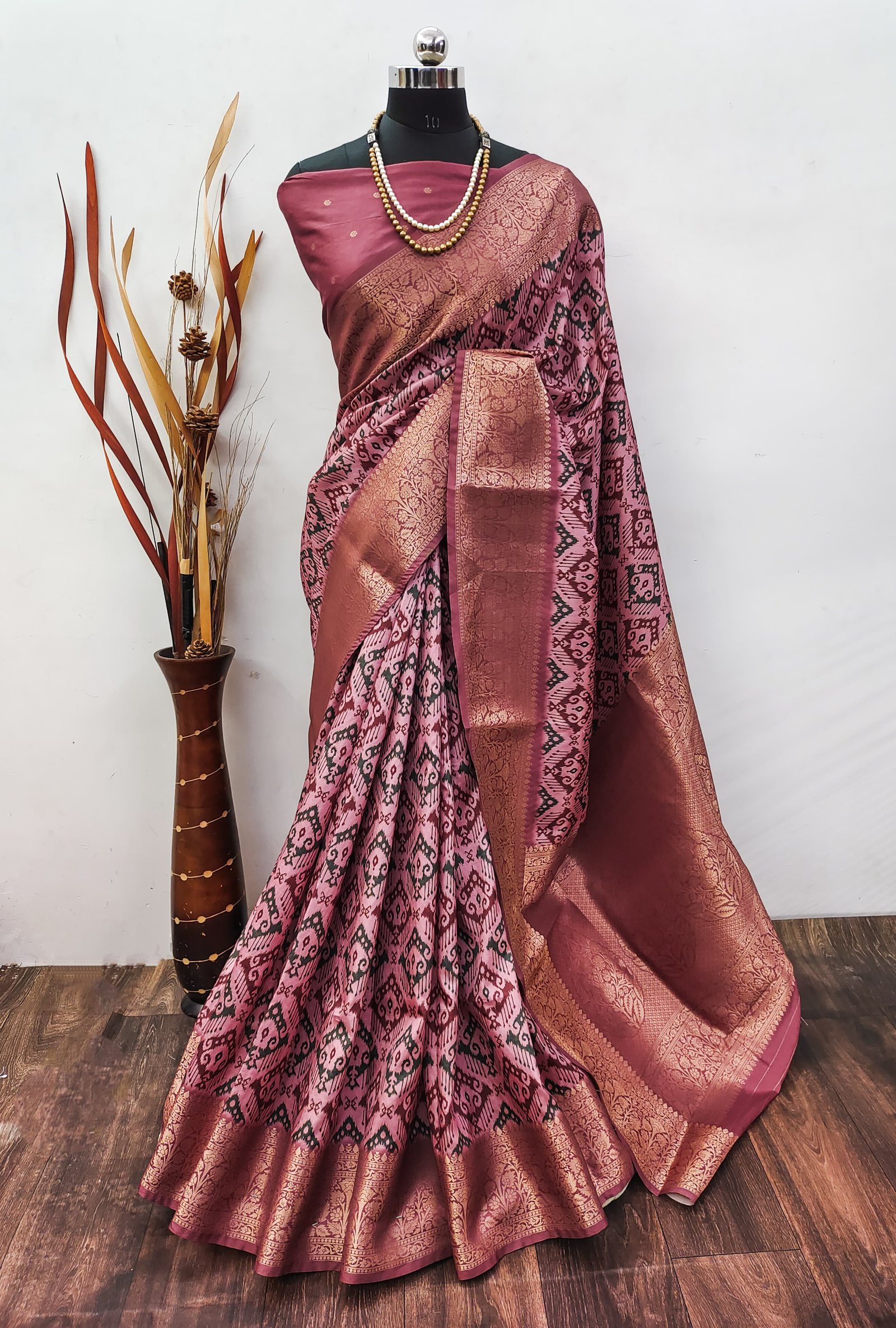Digital Elegance Lichi Silk Saree - Image 8