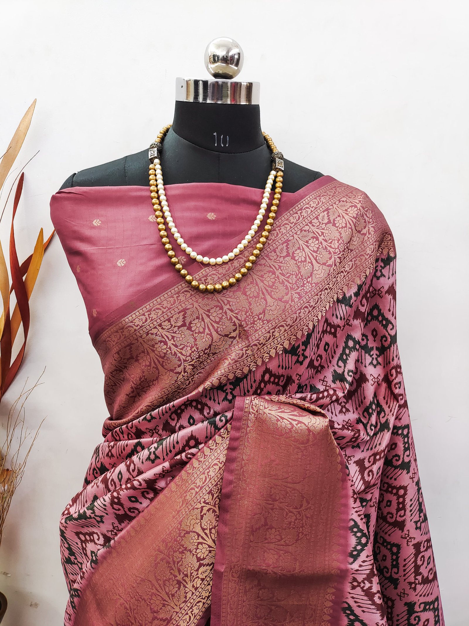 Digital Elegance Lichi Silk Saree - Image 1