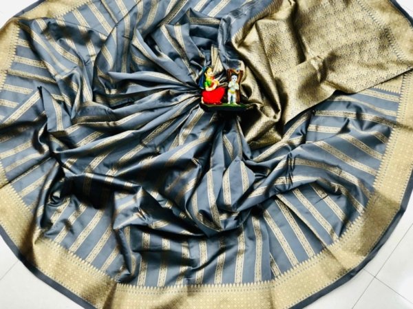Meenakari Zari Banarasi Silk Saree