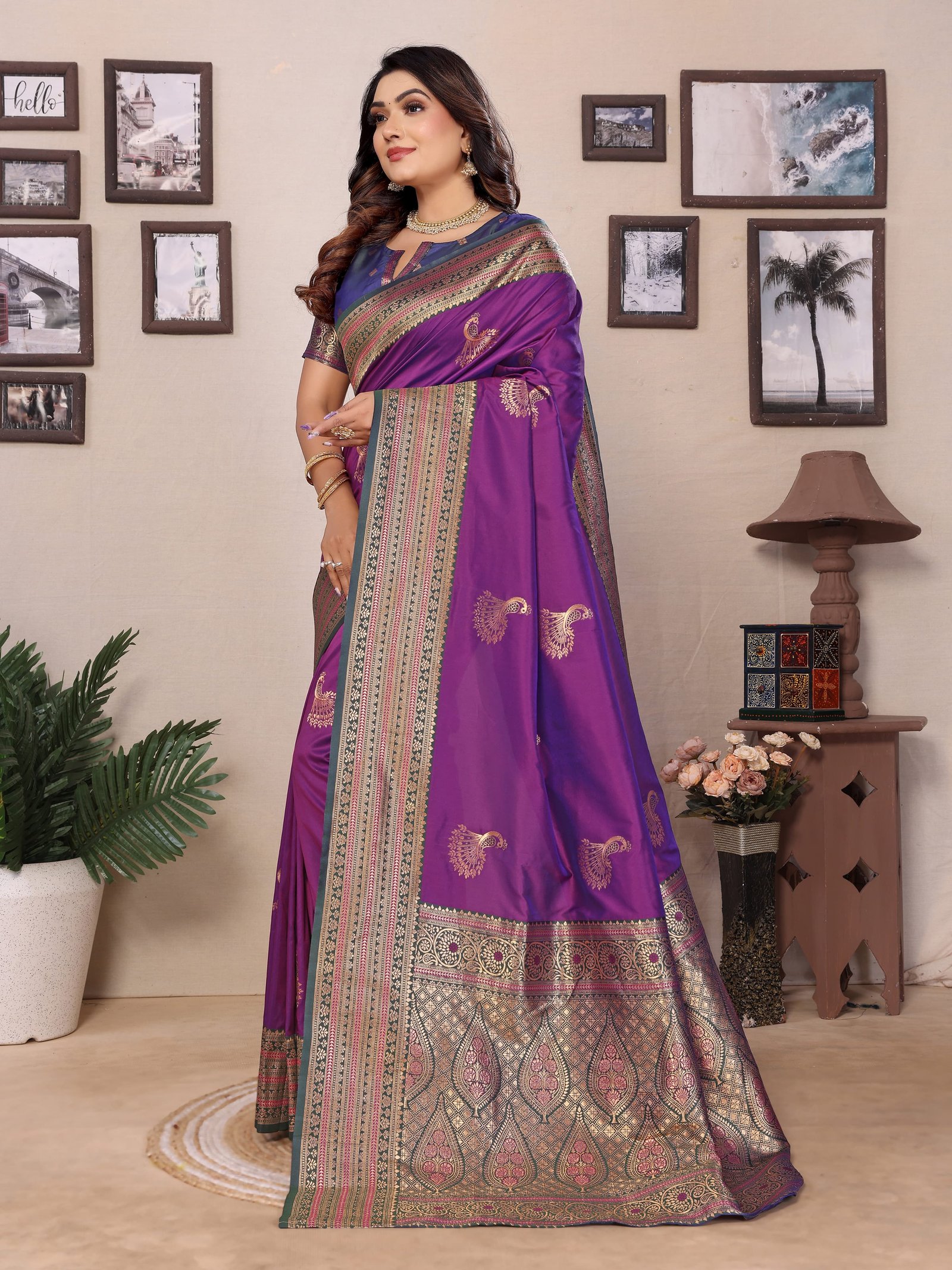 Golden Peacock Banarasi Silk Saree - Image 5