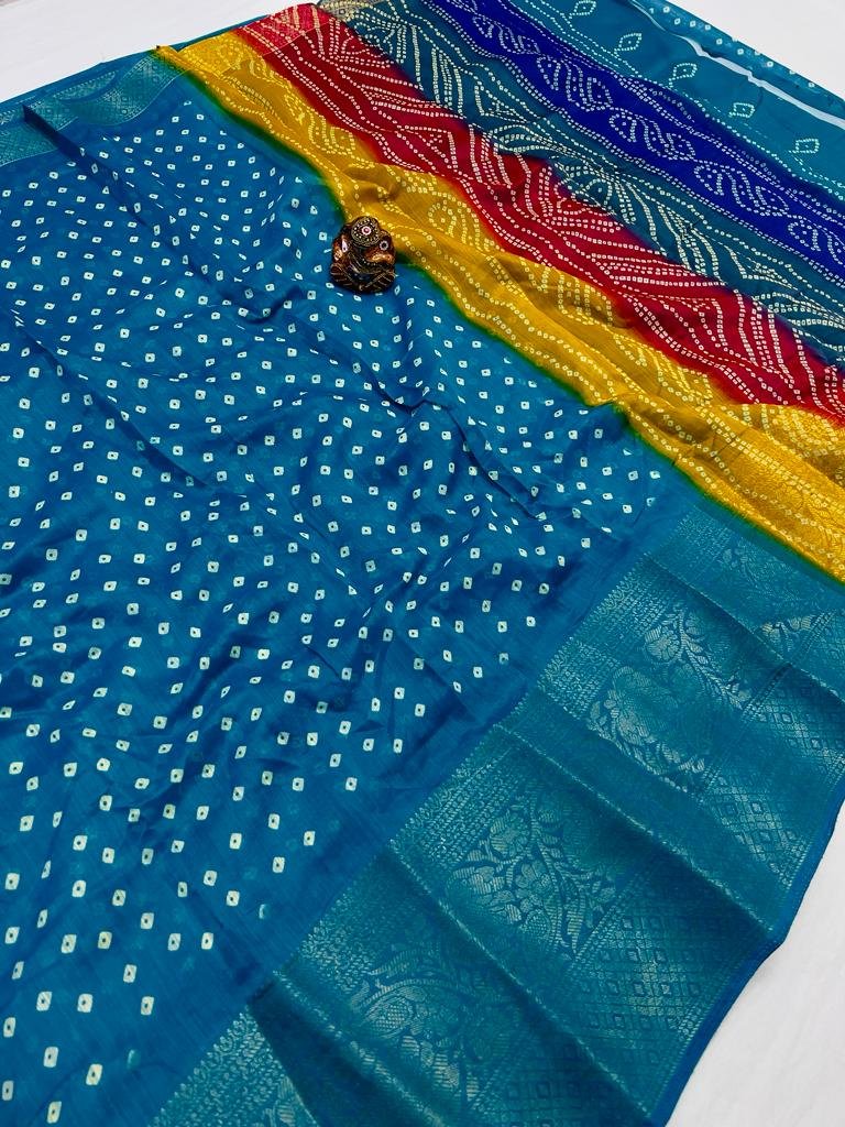 Bandhej Gold Zari Jacquard Saree - Image 5