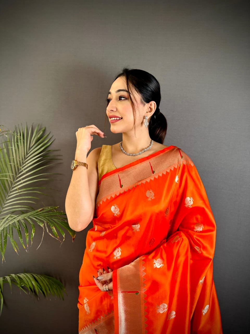 Royal Jalar Kanchipuram Silk Saree - Image 6