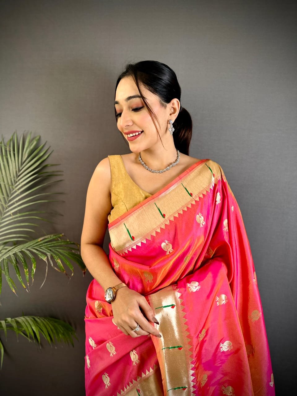 Royal Jalar Kanchipuram Silk Saree - Image 8