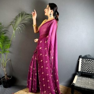 Velvet Glow Georgette Saree - Image 5