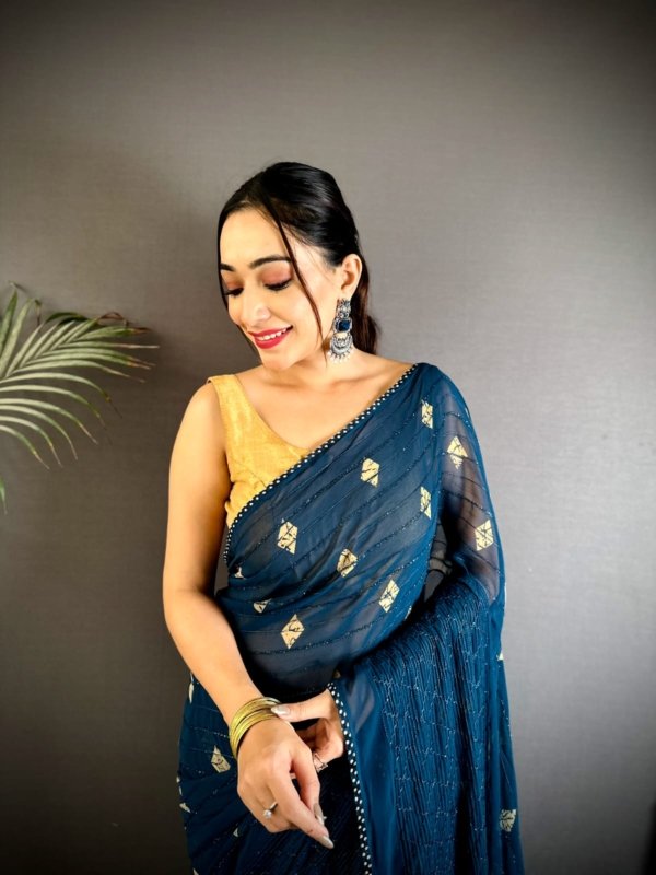 Velvet Glow Georgette Saree