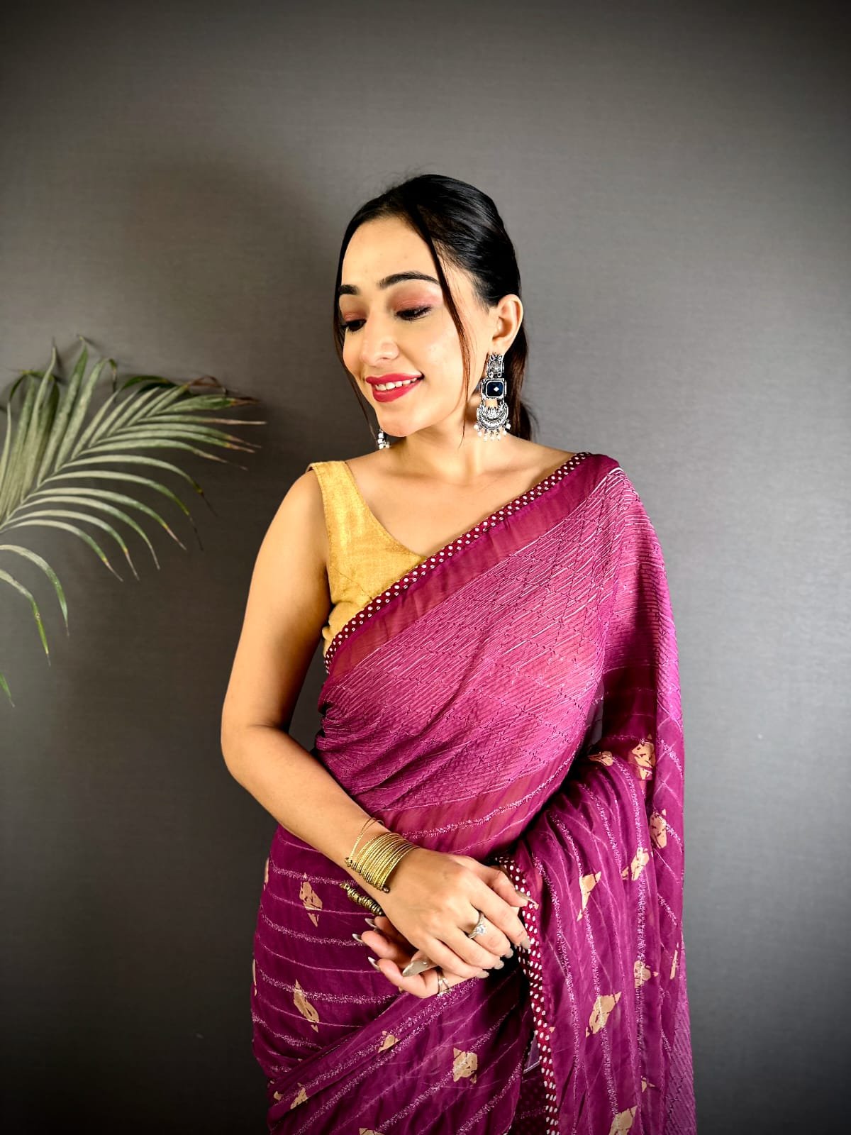 Velvet Glow Georgette Saree - Image 4