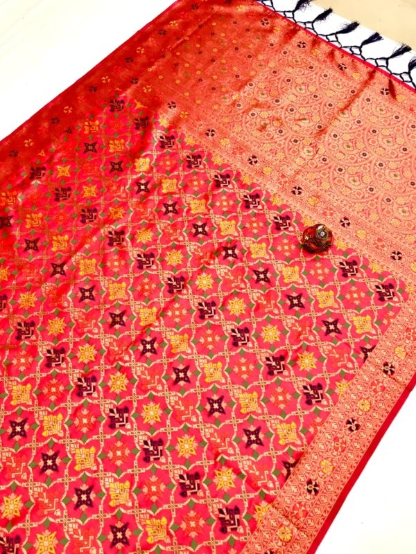 Royal Meena Banarasi Patola Saree