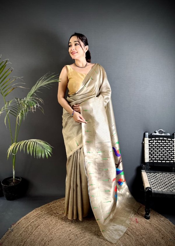 Royal Parrot Pallu Kanchivaram Paithani Saree