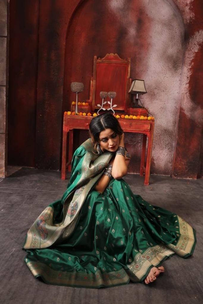 Mercury Royal Meenakari Silk Saree - Image 6