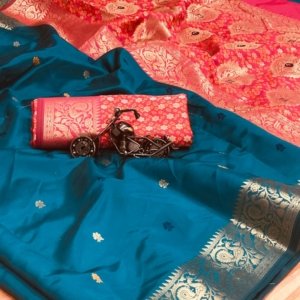 Evergreen Meenakari Banarasi Silk Saree