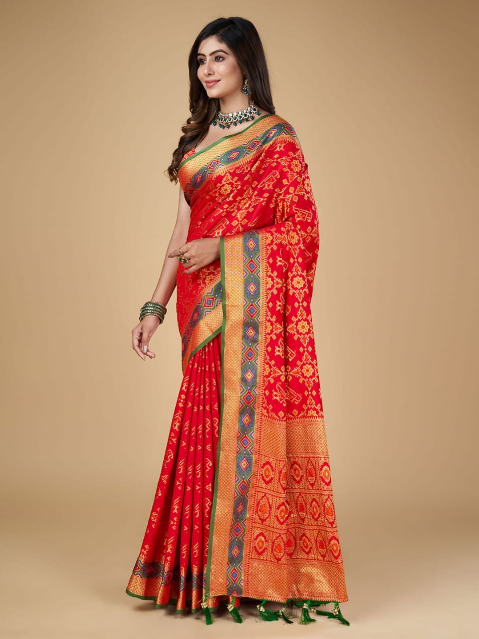 Meena Zari Patola Banarasi Silk Saree - Image 3