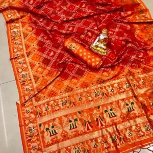 Royal Patola Banarasi Silk Wedding Saree - Image 3