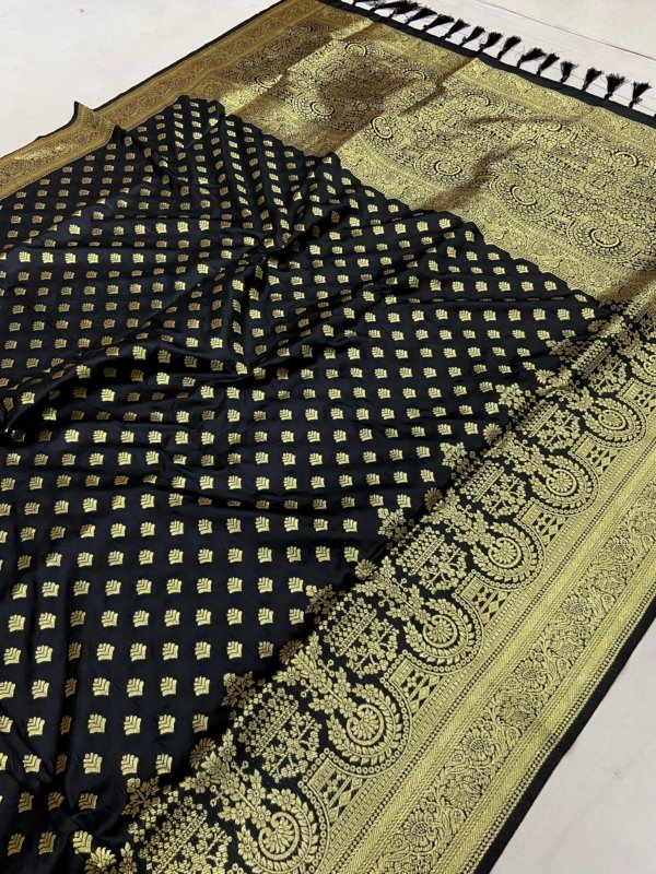 Royal Majesty Silk Saree