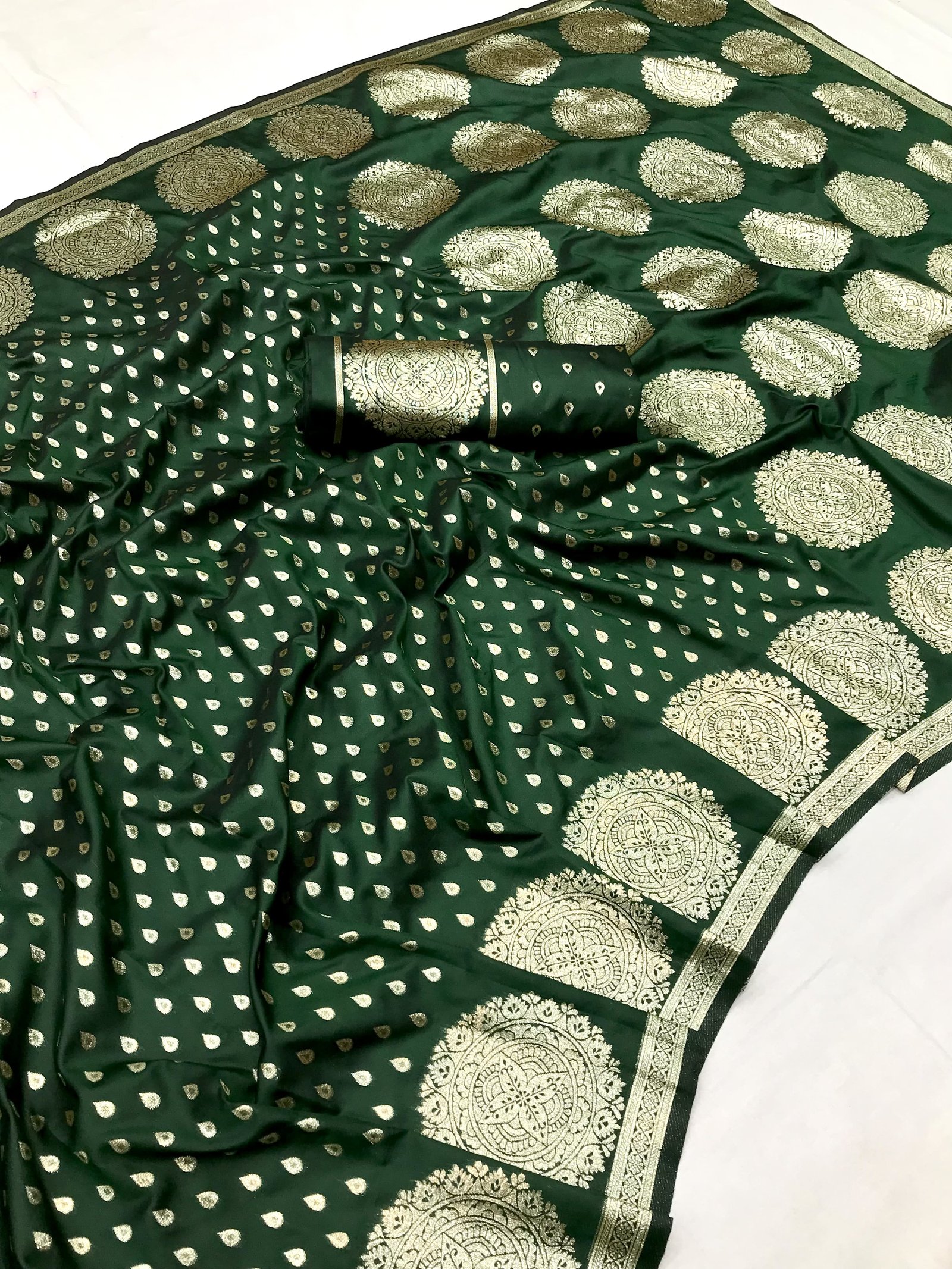 Royal Gold Zari Kanjivaram Silk Saree - Image 5