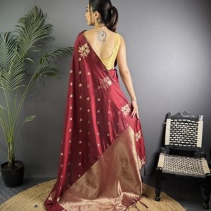Floral Weave Lichi Silk Saree - Image 5