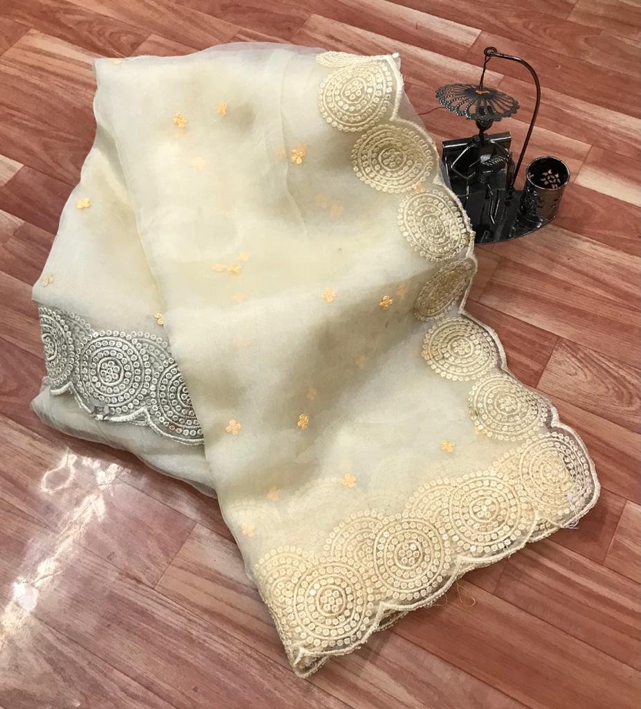 Sequin Border Organza Silk Saree - Image 2