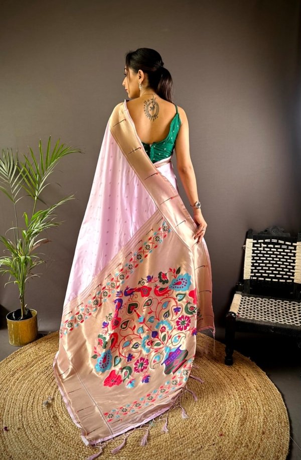 Aavishkar Royal Kanchipuram Silk Saree