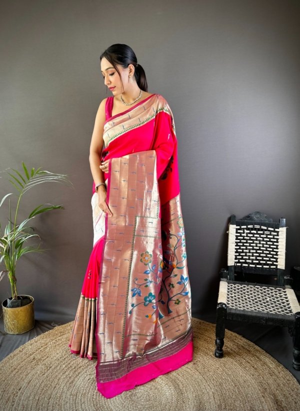 Six Lane Rosegold Banarasi Silk Saree