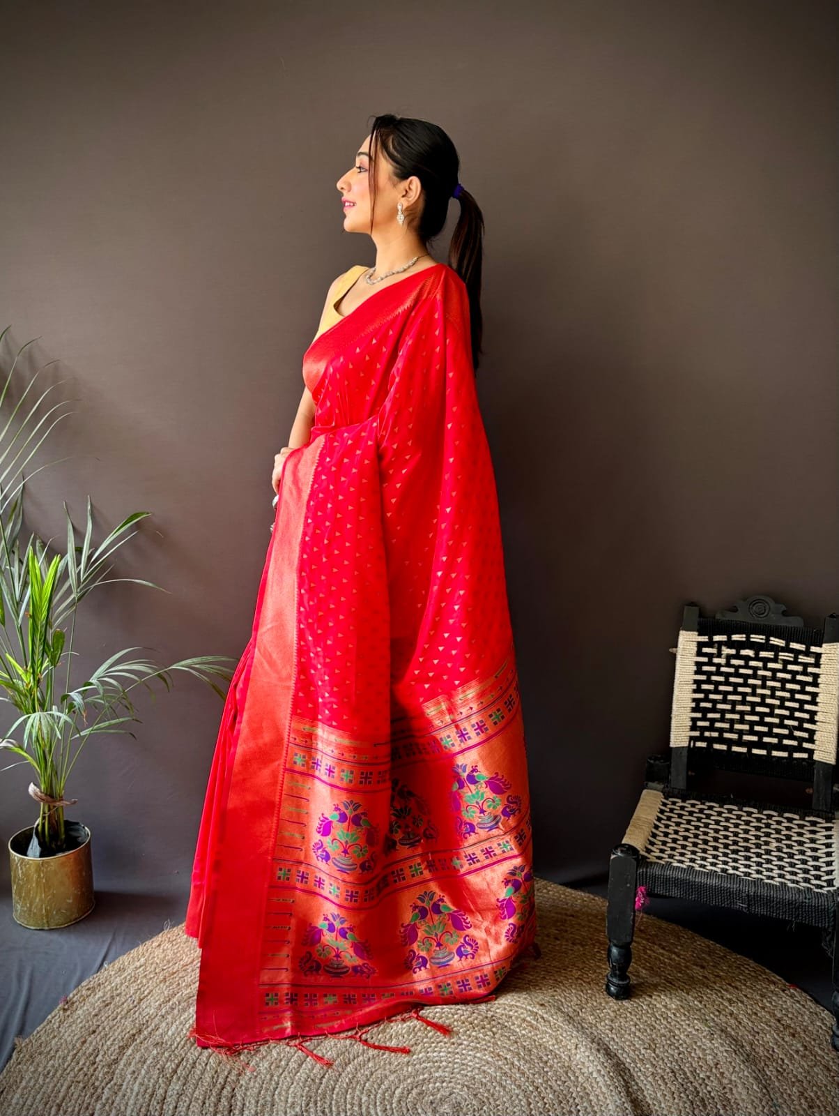 Copper Zari Paithani Lichi Silk Saree - Image 6