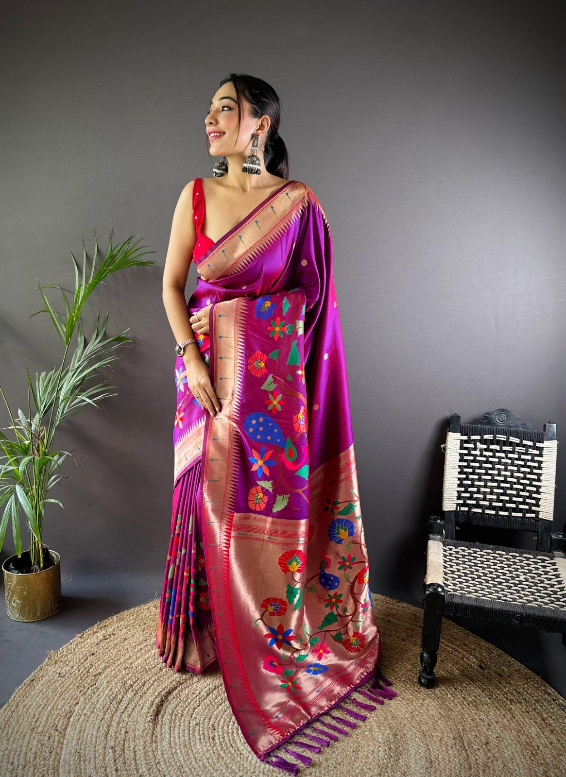 Swayamwar Royal Kanchivaram Paithani Silk Saree - Image 4