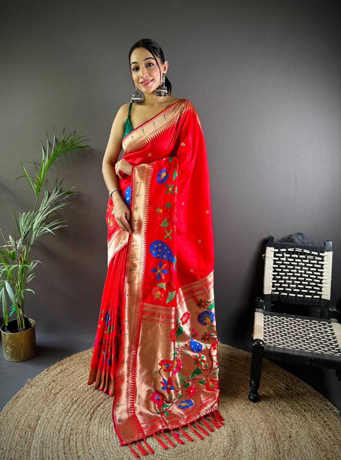 Swayamwar Royal Kanchivaram Paithani Silk Saree - Image 5