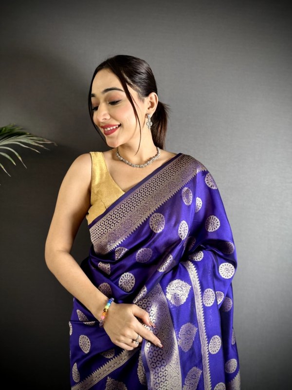 Bulbul Gold Zari Banarasi Silk Saree