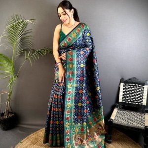 Royal Tassel Banarasi Silk Saree