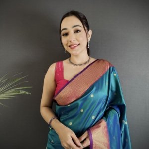 Royal Zari Paithani Lichi Silk Saree - Image 3