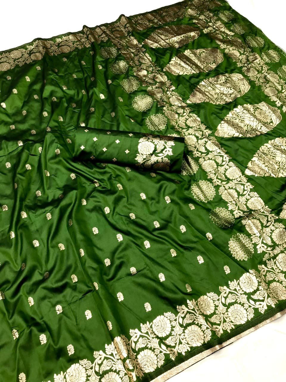 Heritage Banarasi Silk Saree - Image 5