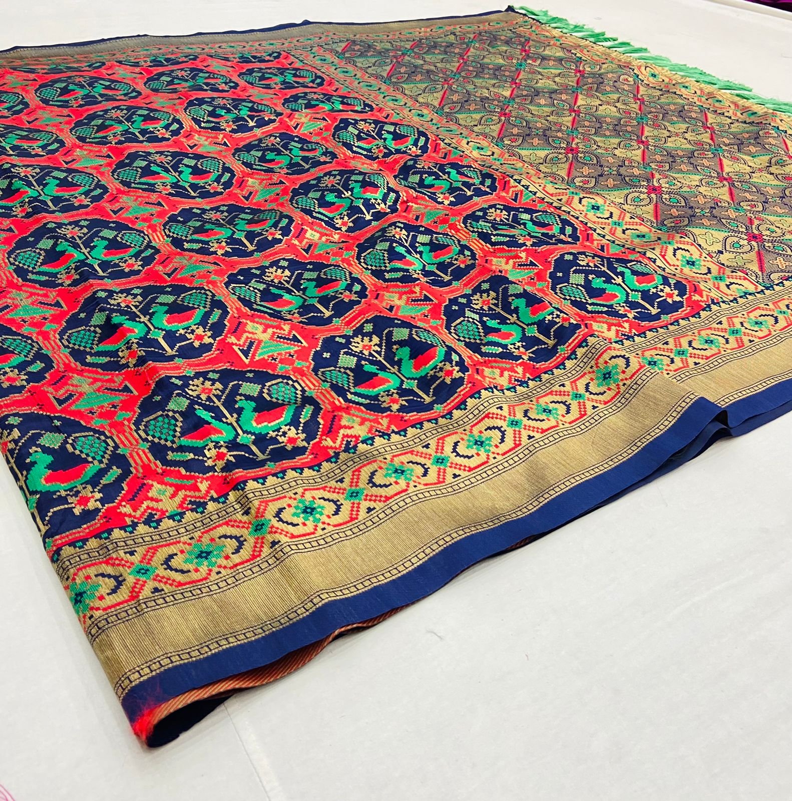 Action Tassel Banarasi Silk Saree - Image 2