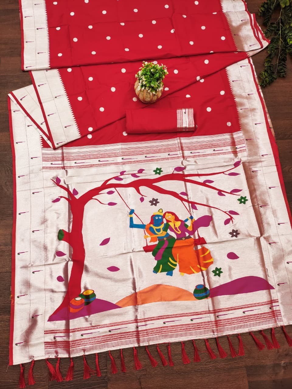 Royal Marathi Paithani Saree - Image 10
