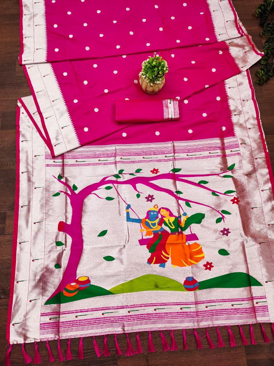Royal Marathi Paithani Saree - Image 5