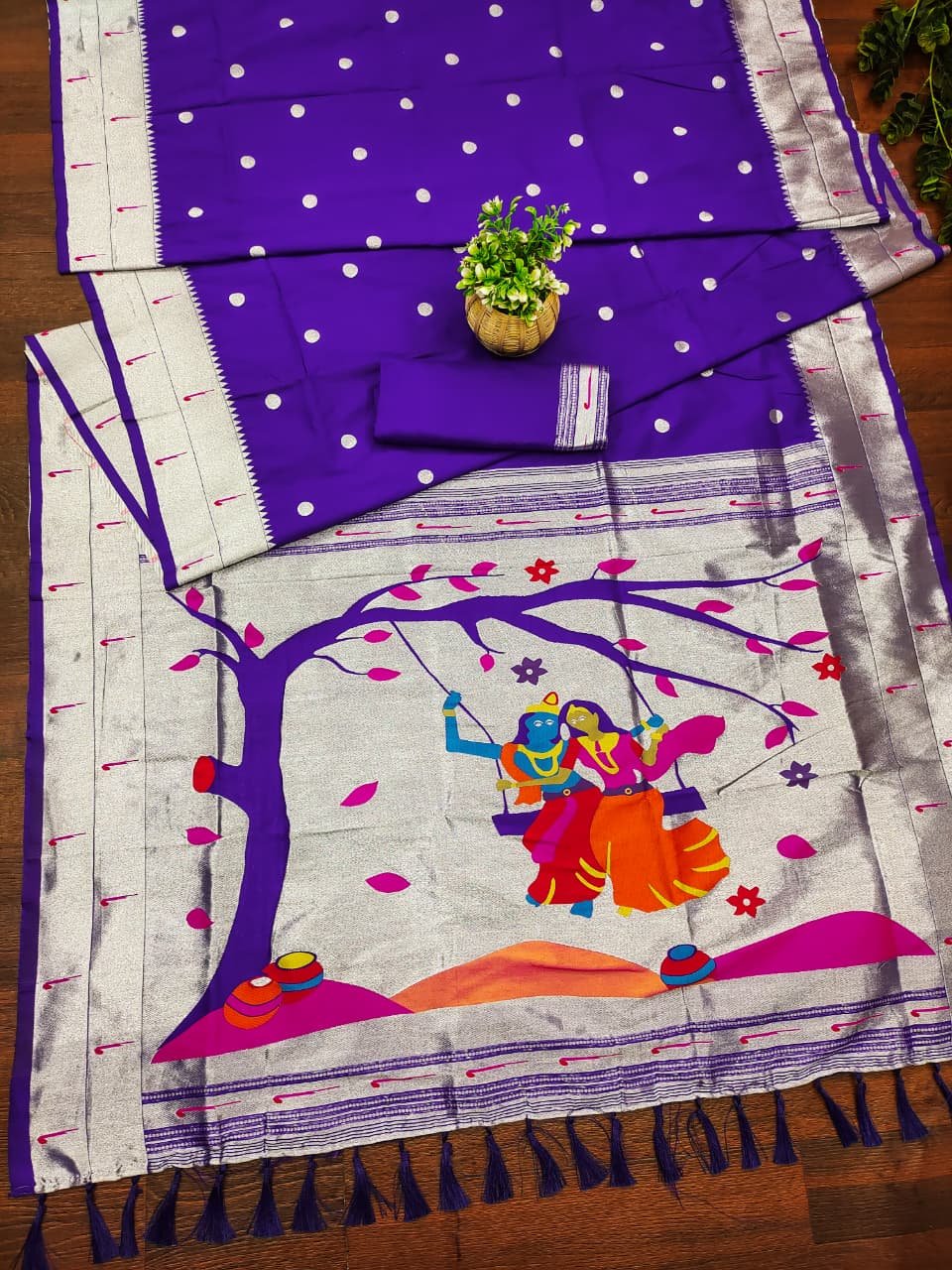 Royal Marathi Paithani Saree - Image 3