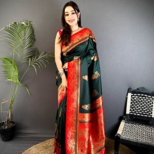 Peacock Zari Banarasi Silk Saree - Image 2