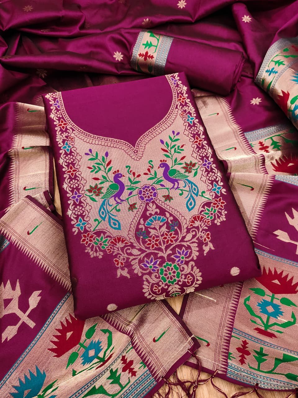 Maharashtra Royal Paithani Unstitched Suit Set - Image 10