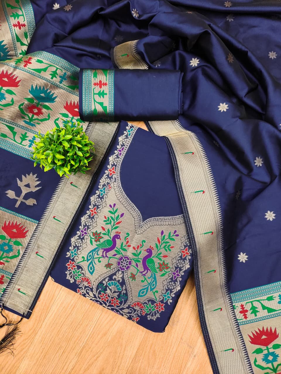Maharashtra Royal Paithani Unstitched Suit Set - Image 7